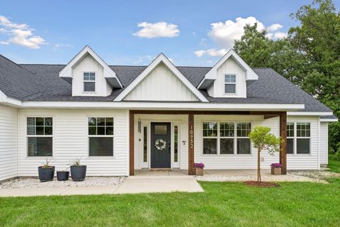 Photo of 18952 247th Avenue NW, Big Lake, MN 55309 (MLS # 7098749)