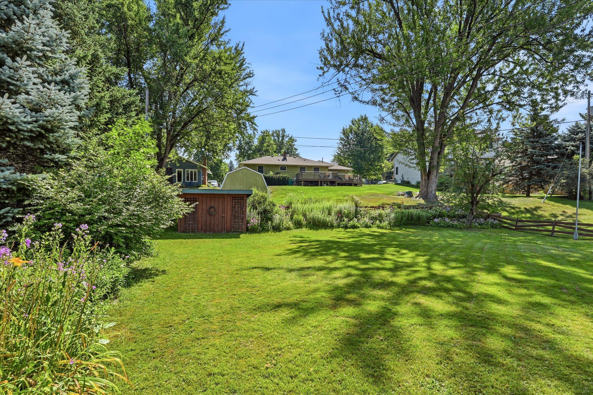 321 Hemlock Street S