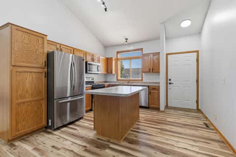 Photo of 1523 Balinese Street, Shakopee, MN 55379 (MLS # 7109342)