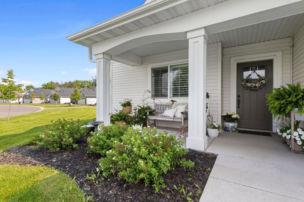 Photo of 301 Riverview Circle, Hanover, MN 55341 (MLS # 7108981)