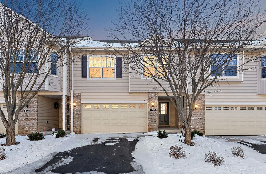 Photo of 11629 Prospect Curve, Woodbury, MN 55129 (MLS # 7001742)