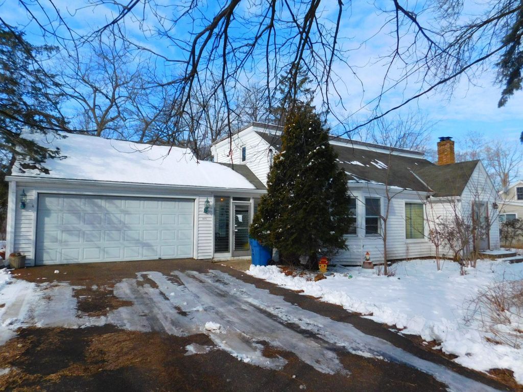 Photo of 3675 White Bear Avenue N, White Bear Lake, MN 55110 (MLS # 7025192)