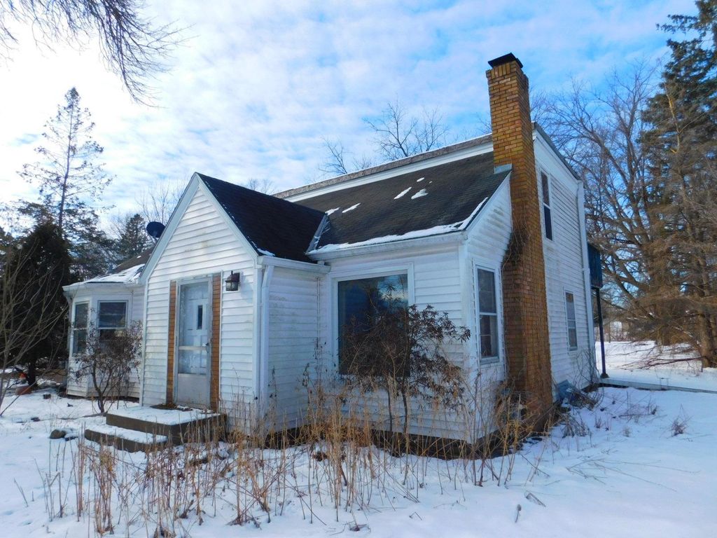 Photo of 3675 White Bear Avenue N, White Bear Lake, MN 55110 (MLS # 7025192)