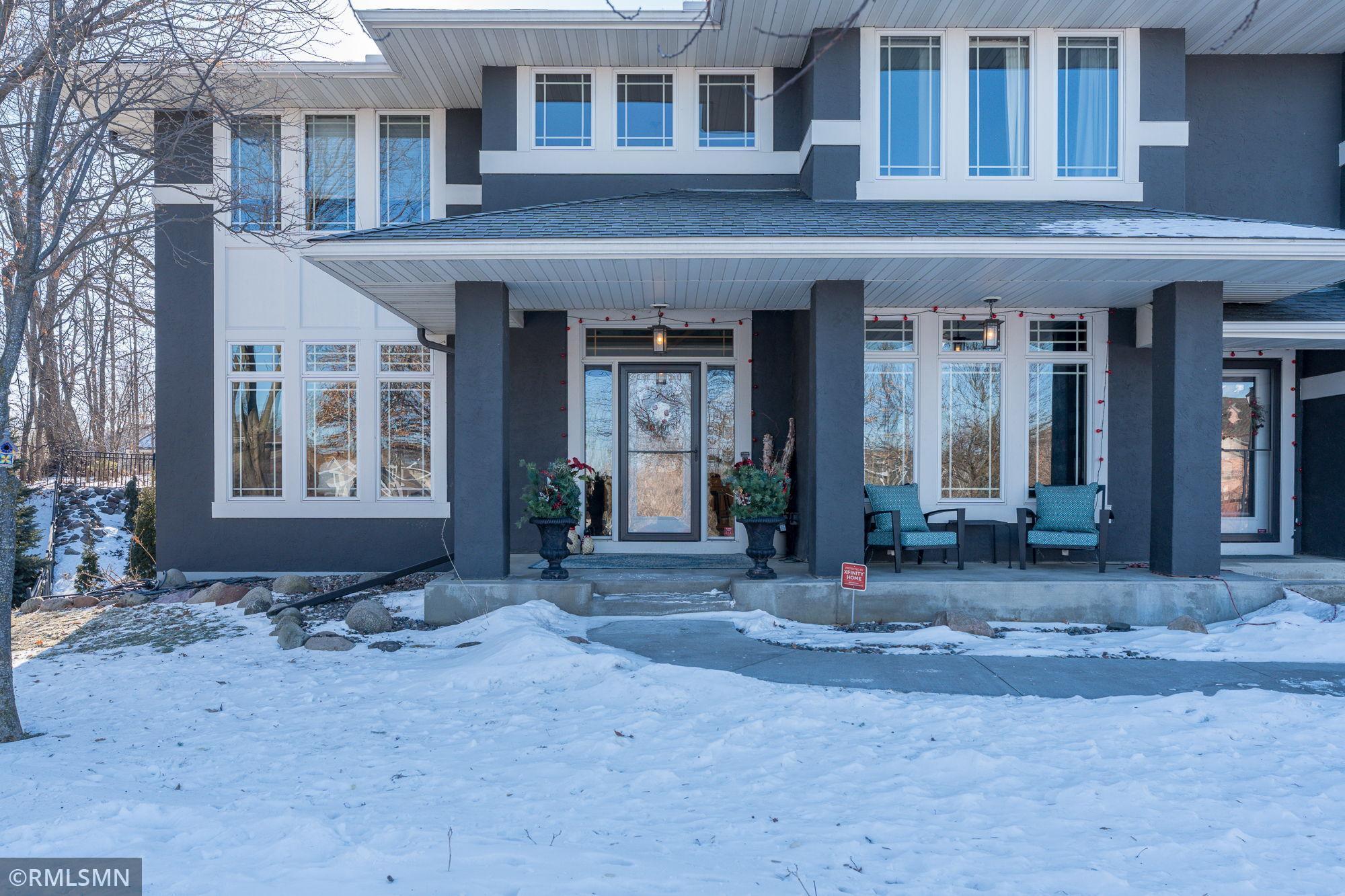 7336 N Fountain Lane N