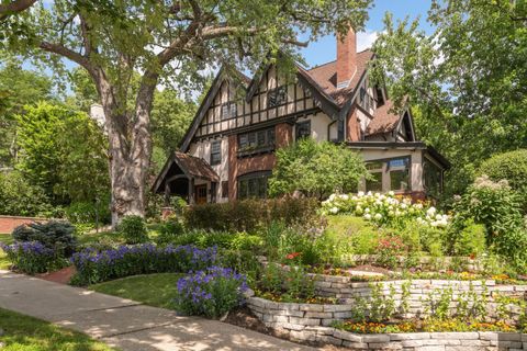 2109 James Avenue S Minneapolis MN 55405