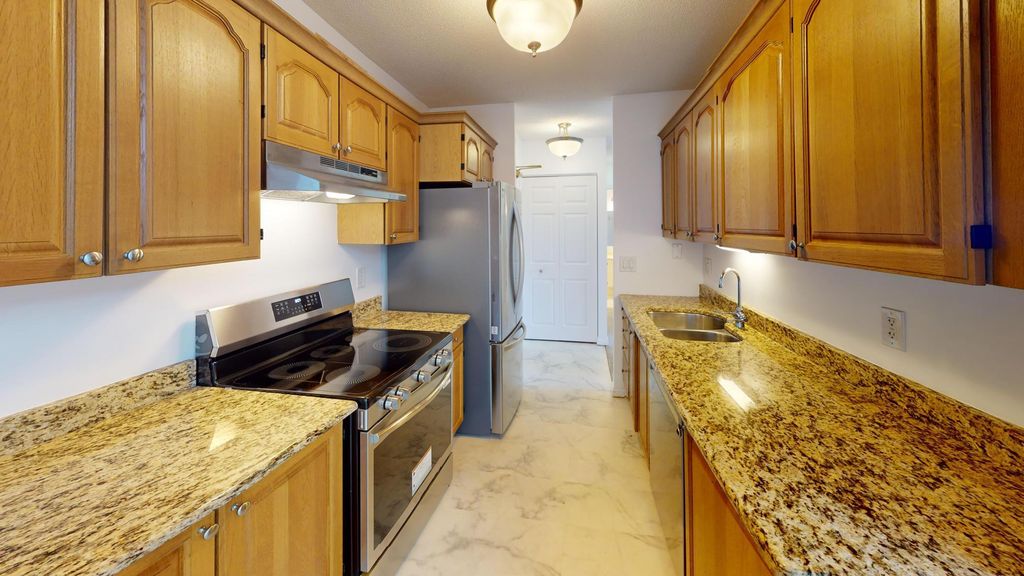 Photo of 1425 W 28th Street #106, Minneapolis, MN 55408 (MLS # 7040617)