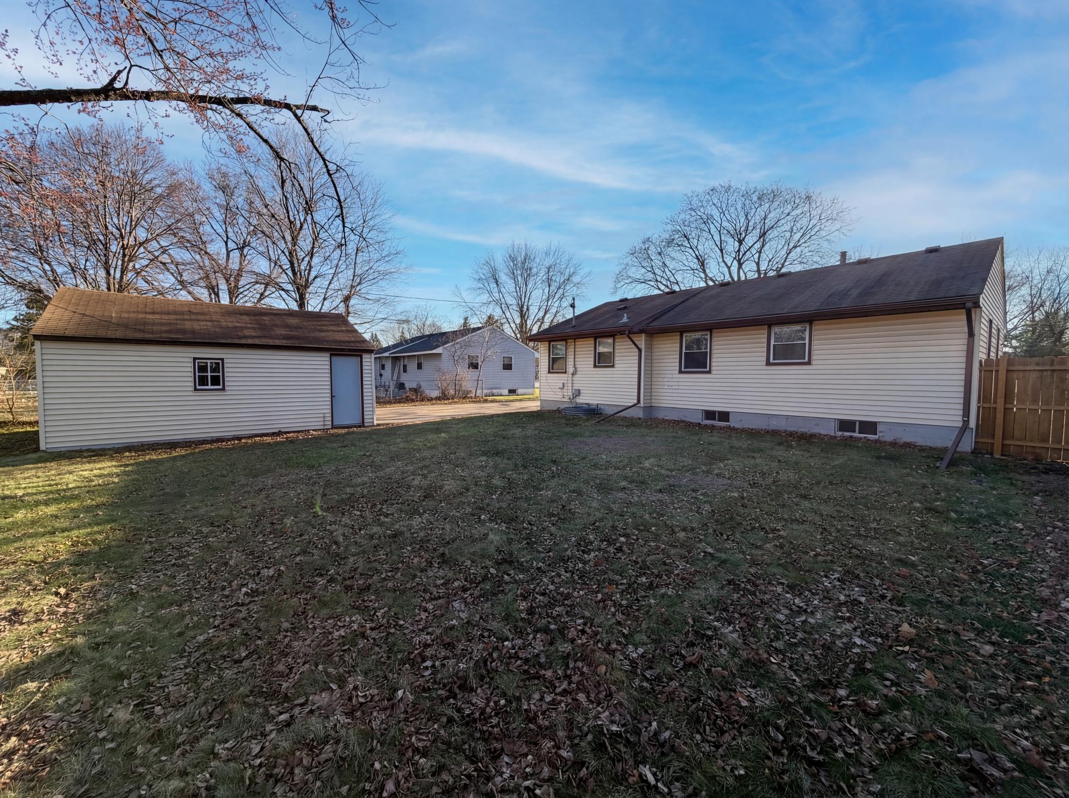 5918 Zenith Avenue N