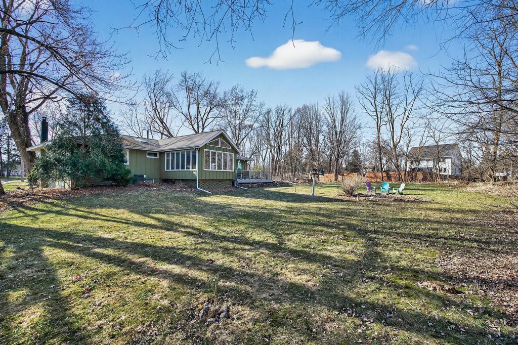 Photo of 730 Quantico Lane N, Plymouth, MN 55447 (MLS # 7022127)