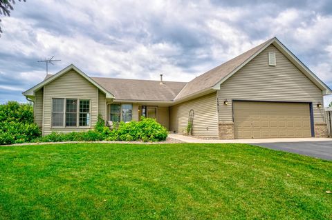 Photo of 15912 Cascade Path, Rosemount, MN 55068 (MLS # 7098334)