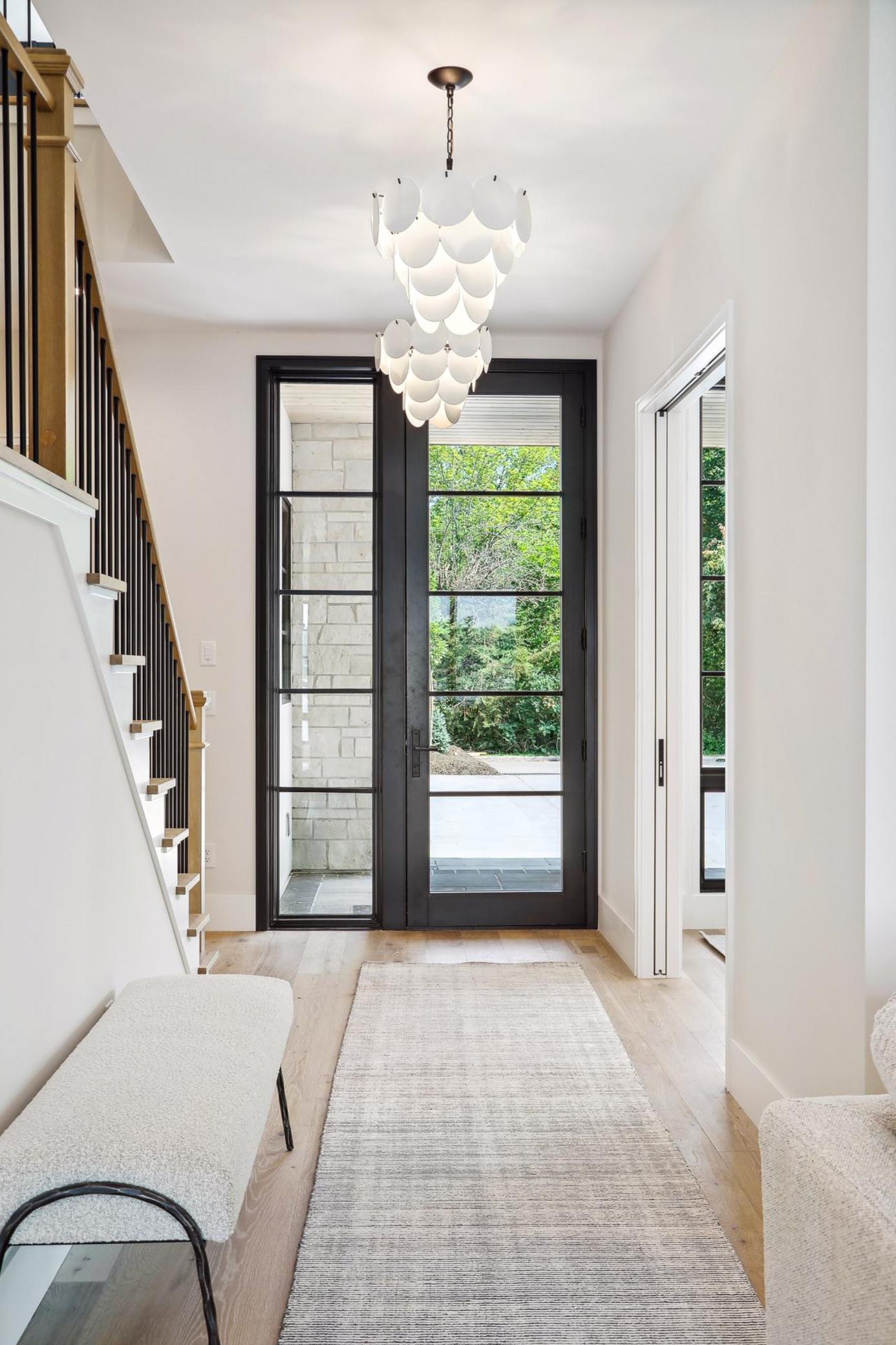 4467 Lafayette Lane