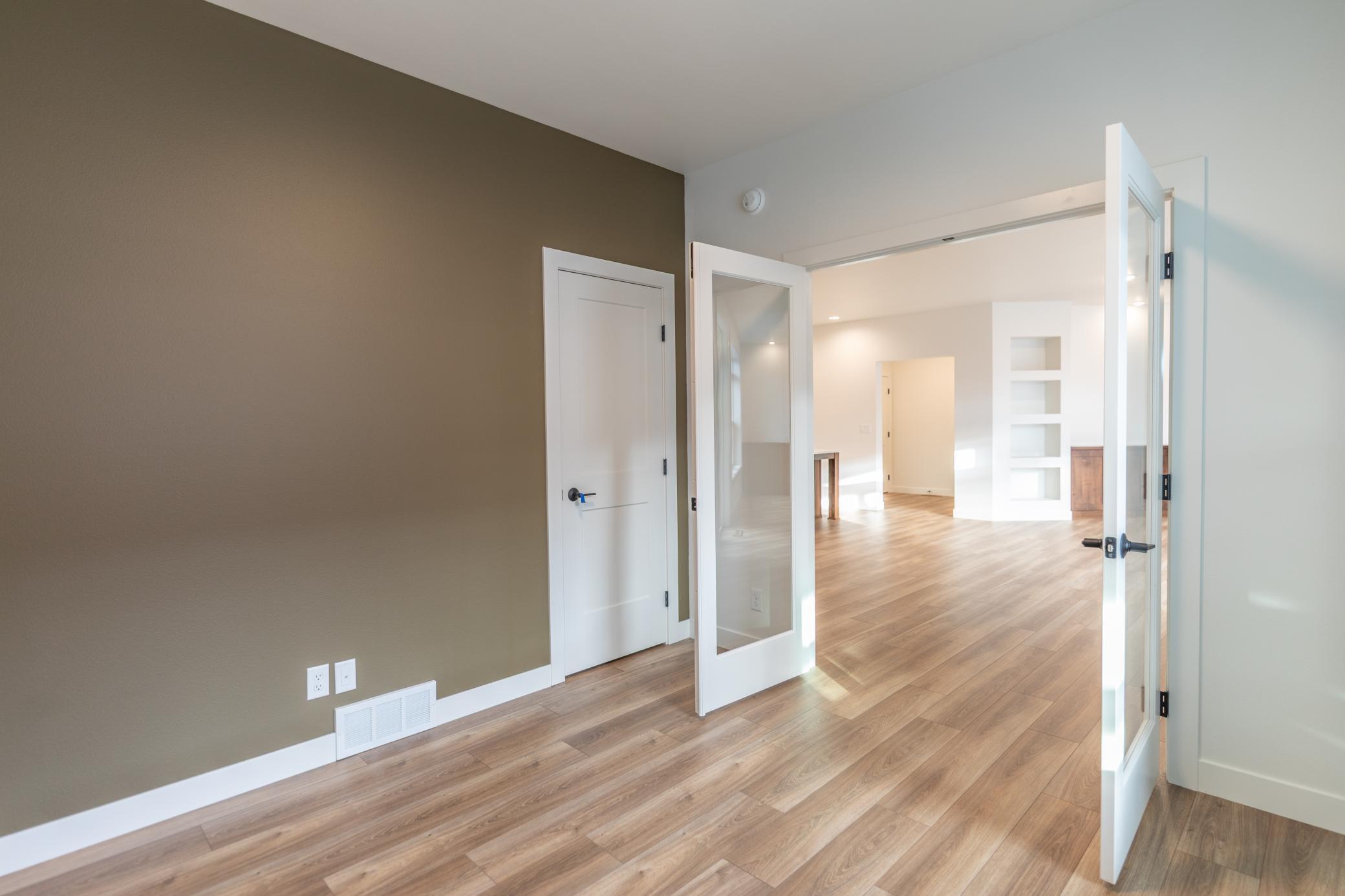 West Fargo, North Dakota 58078, United States, 2 Bedrooms Bedrooms, ,2 BathroomsBathrooms,Residential,Pending Sale,257175