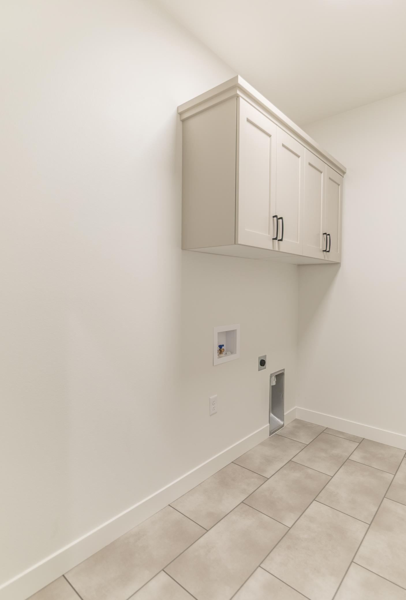 West Fargo, North Dakota 58078, United States, 2 Bedrooms Bedrooms, ,2 BathroomsBathrooms,Residential,Pending Sale,257175