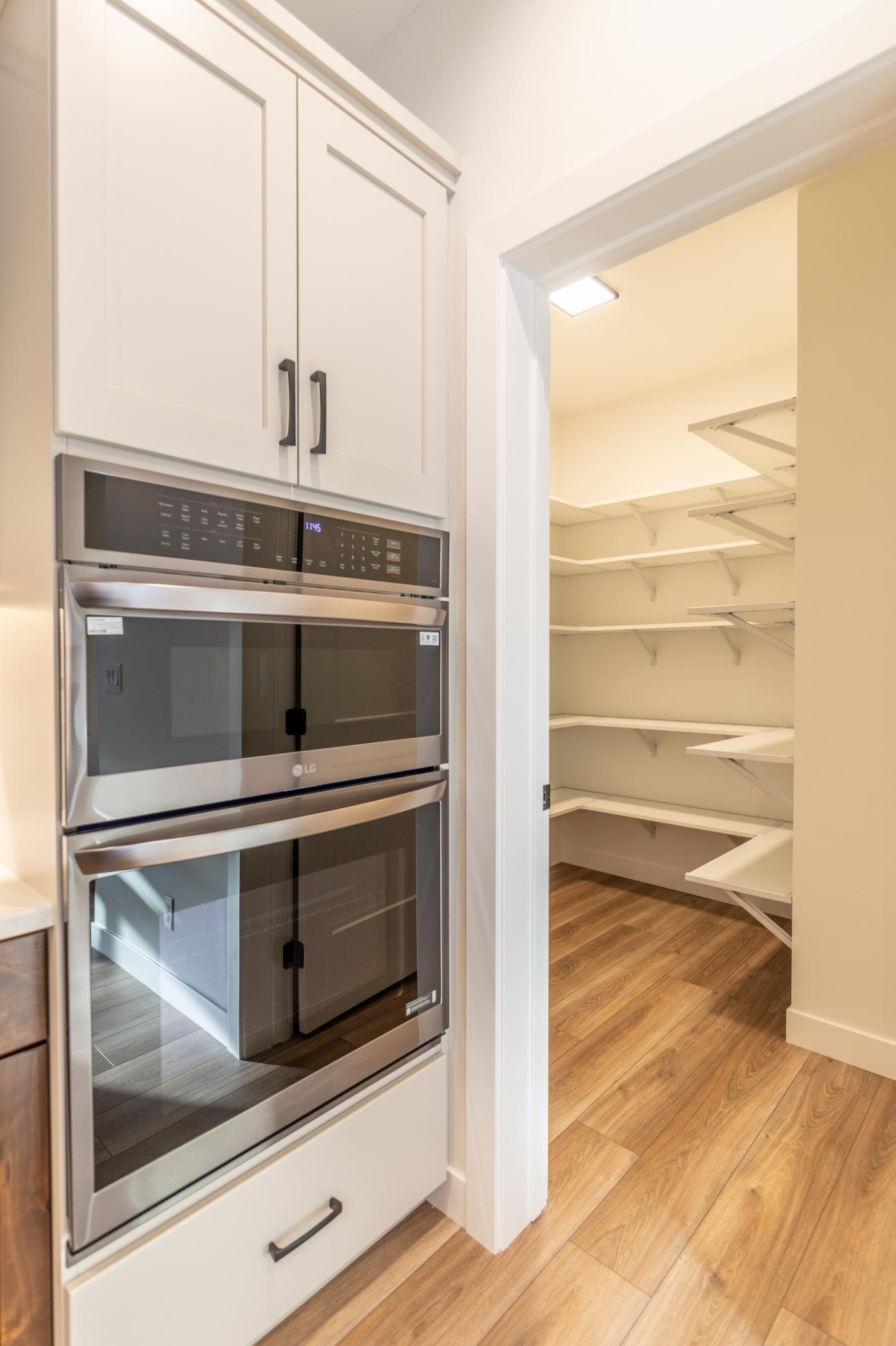 West Fargo, North Dakota 58078, United States, 2 Bedrooms Bedrooms, ,2 BathroomsBathrooms,Residential,Pending Sale,257175