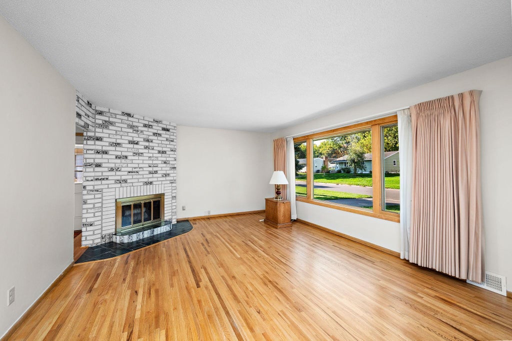 Photo of 6056 Sumter Avenue N, New Hope, MN 55428 (MLS # 7157161)