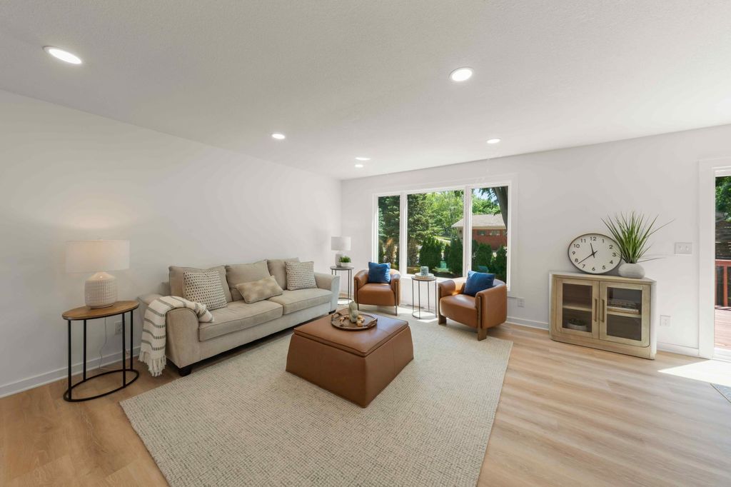 Photo of 12903 Apple View Lane, Burnsville, MN 55337 (MLS # 7096804)