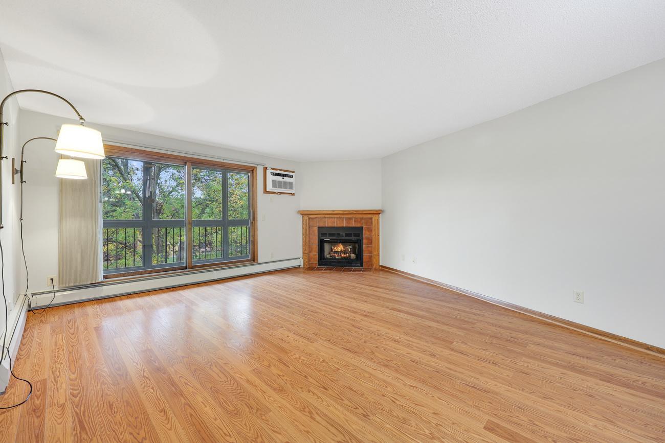 999 41st Avenue NE 307