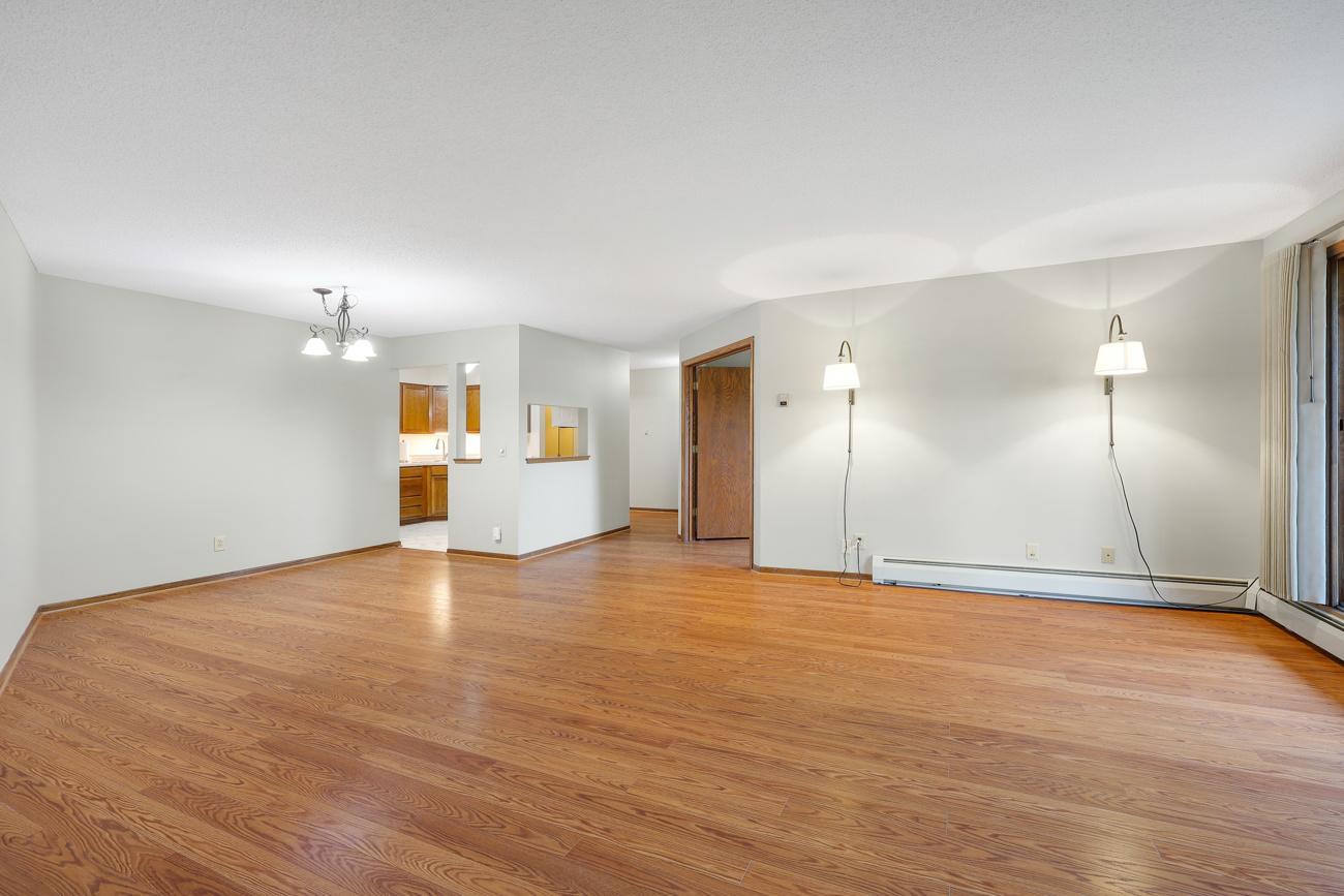 999 41st Avenue NE 307