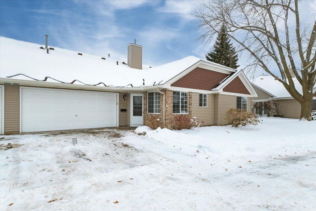 Photo of 535 Lovell Avenue, Roseville, MN 55113 (MLS # 7004820)