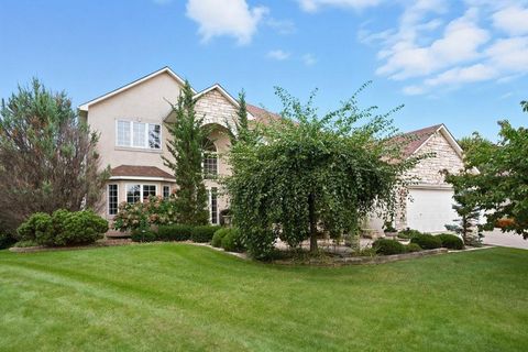 17949 Strawberry Court Eden Prairie MN 55347
