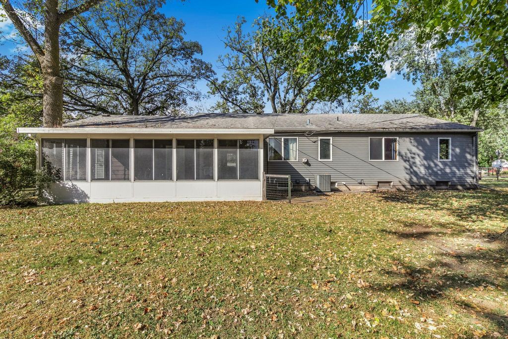 Photo of 80 Woodhill Road, Saint Cloud, MN 56301 (MLS # 6825579)