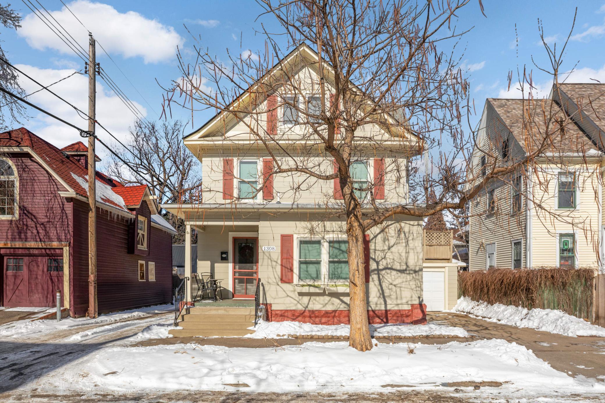 1308 W 24th Street