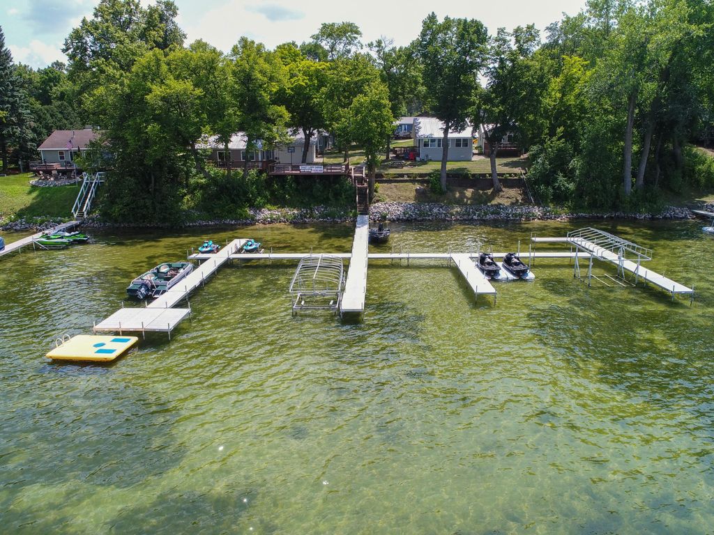 Photo of 1321 S Darling Drive NW, Alexandria, MN 56308 (MLS # 7073661)