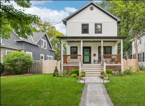 1787 Carroll Avenue Saint Paul MN 55104