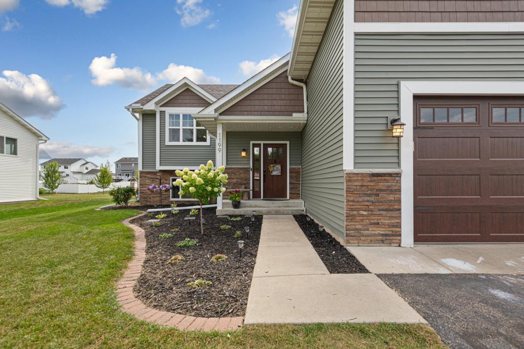 Photo of 1199 Bluff Street, Dundas, MN 55019 (MLS # 7136481)
