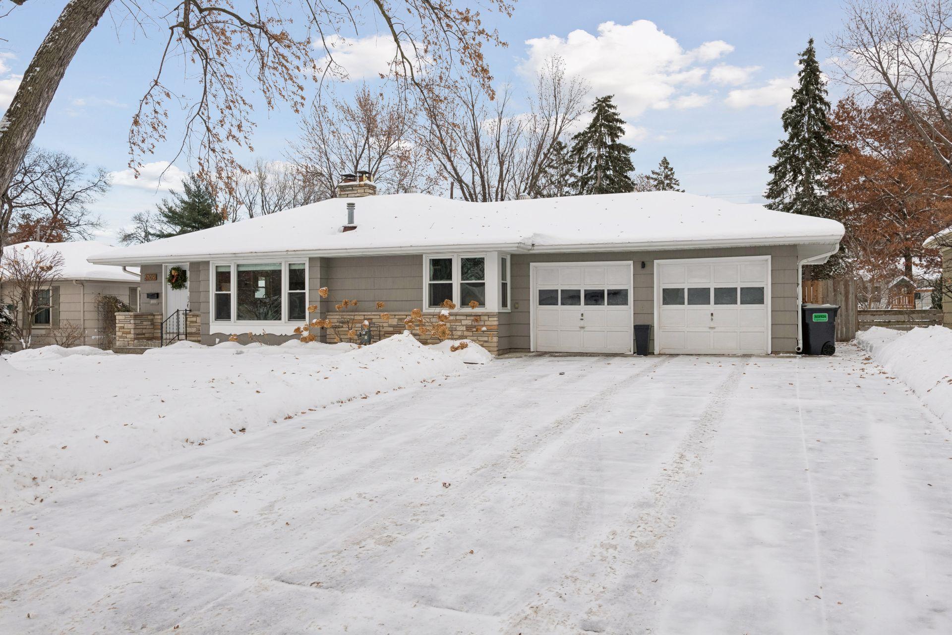 6709 Humboldt Avenue S