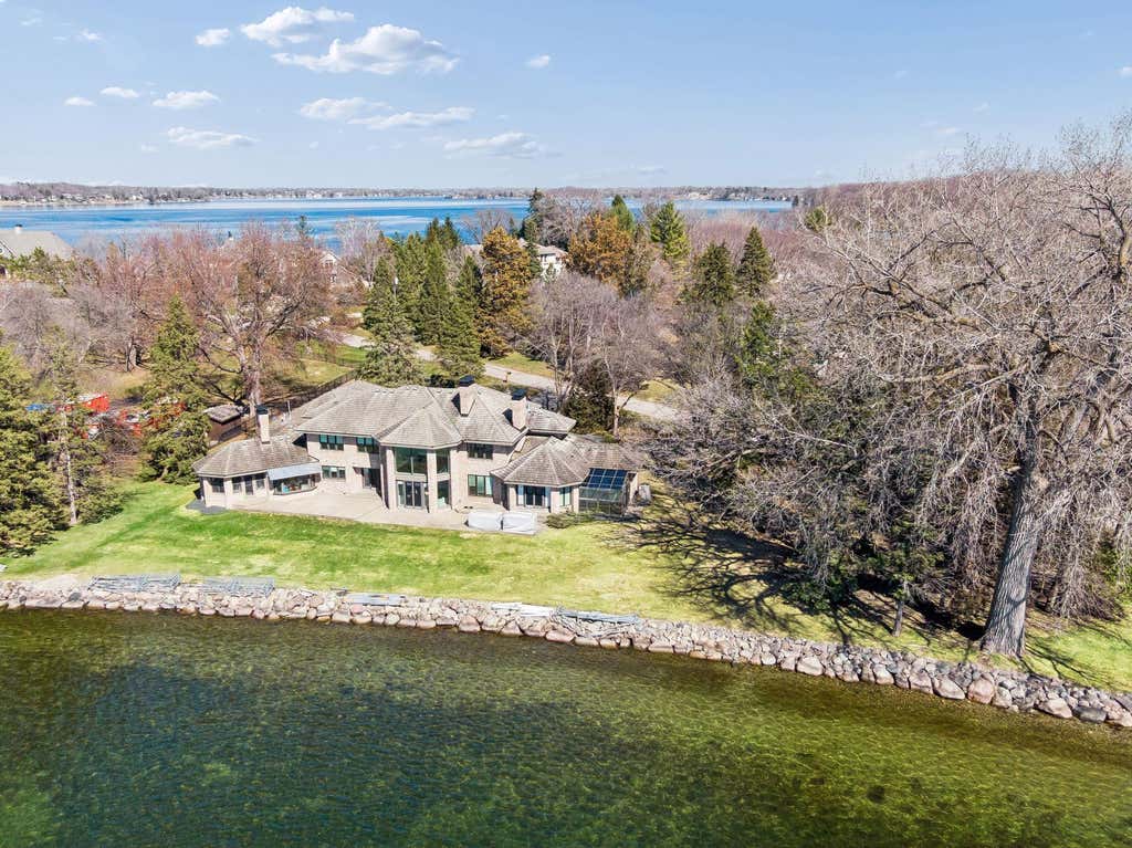 Photo of 5360 Howards Point Road, Excelsior, MN 55331 (MLS # 7097164)