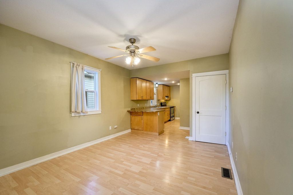 Photo of 2327 Cole Avenue SE #A, Minneapolis, MN 55414 (MLS # 7025838)