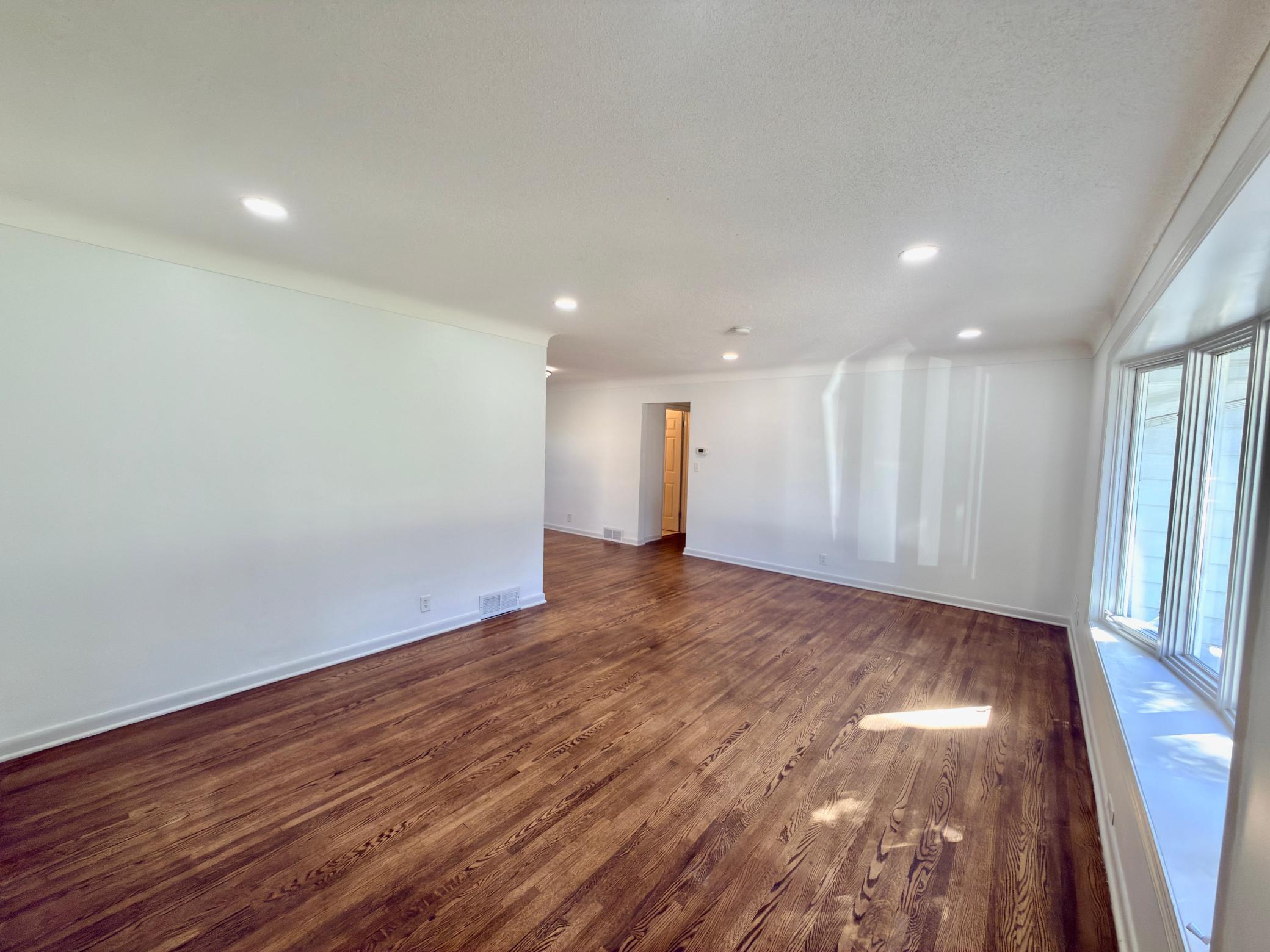 795 County Road B2 W