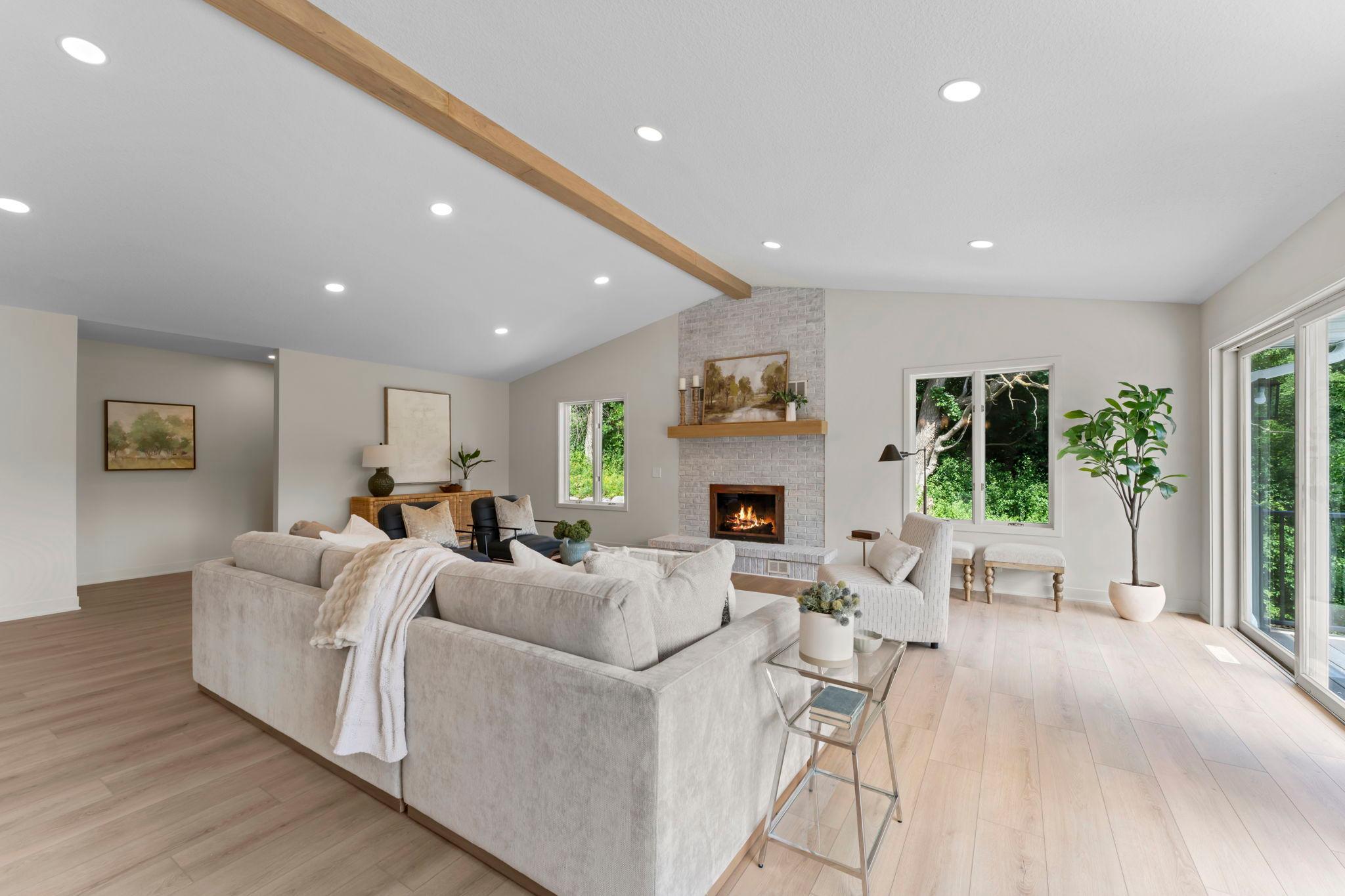 6667 Moorland Drive