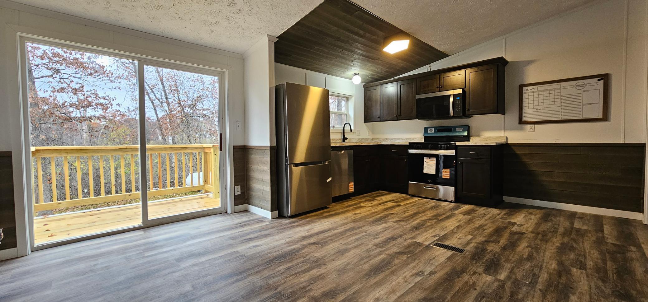 18186 Bullfrog Trail