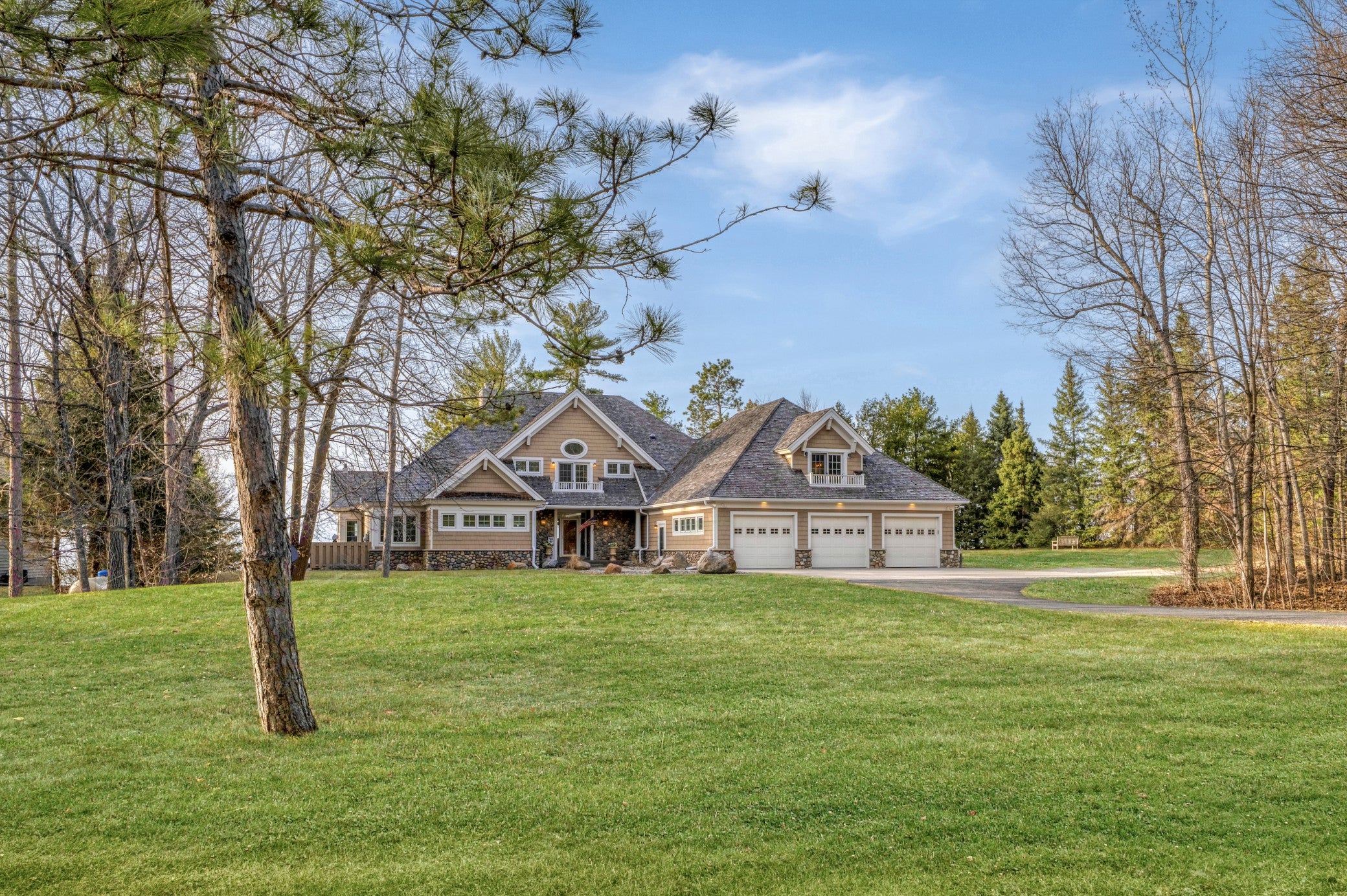 1242 Maple Leaf Trl NW, Walker, MN, 56484, USA, 6 Bedrooms Bedrooms, ,6 BathroomsBathrooms,Residential,Active,1242 Maple Leaf Trl NW,7057261