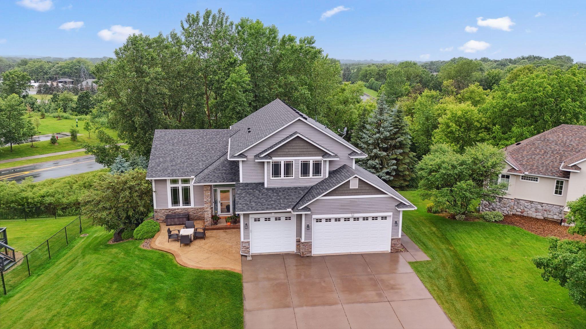 4829 Redpoll Court
