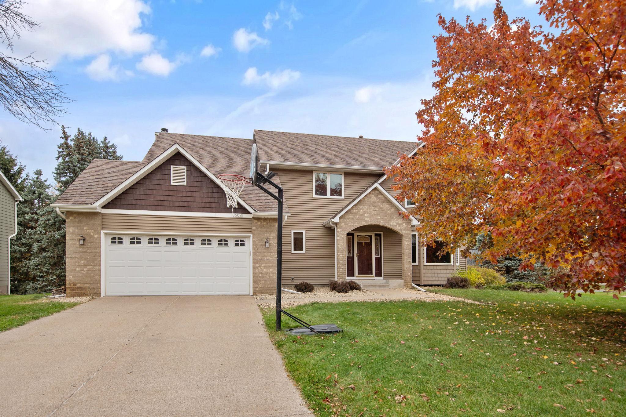 3608 Oak Creek Terrace