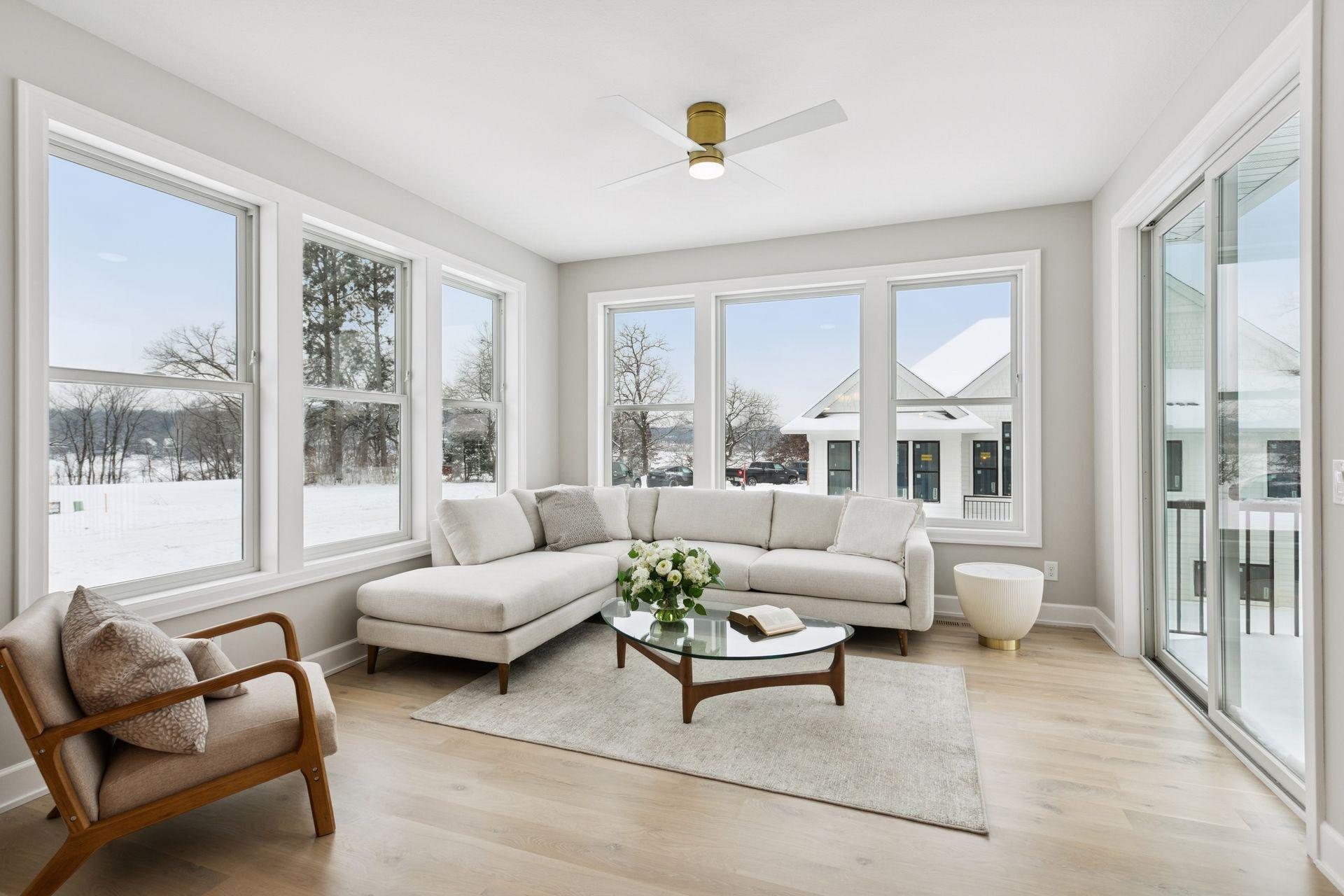 Shoreview, Minnesota, 55126, United States, 3 Bedrooms Bedrooms, ,3 BathroomsBathrooms,Residential,Active,2028241