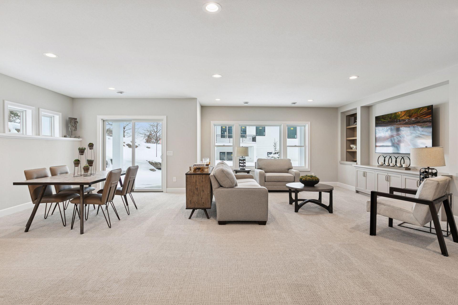 Shoreview, Minnesota, 55126, United States, 3 Bedrooms Bedrooms, ,3 BathroomsBathrooms,Residential,Active,2028241