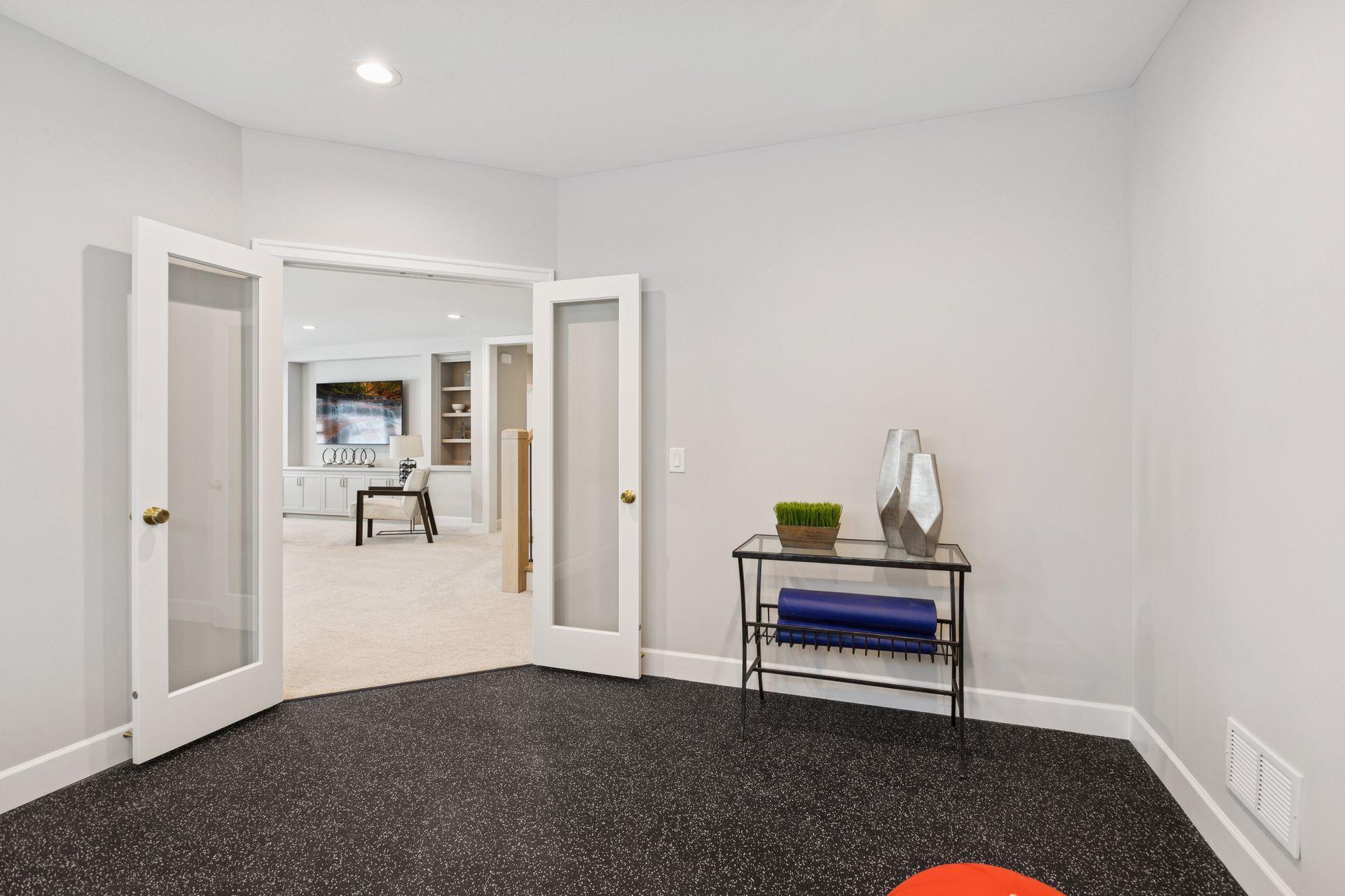 Shoreview, Minnesota, 55126, United States, 3 Bedrooms Bedrooms, ,3 BathroomsBathrooms,Residential,Active,2028241