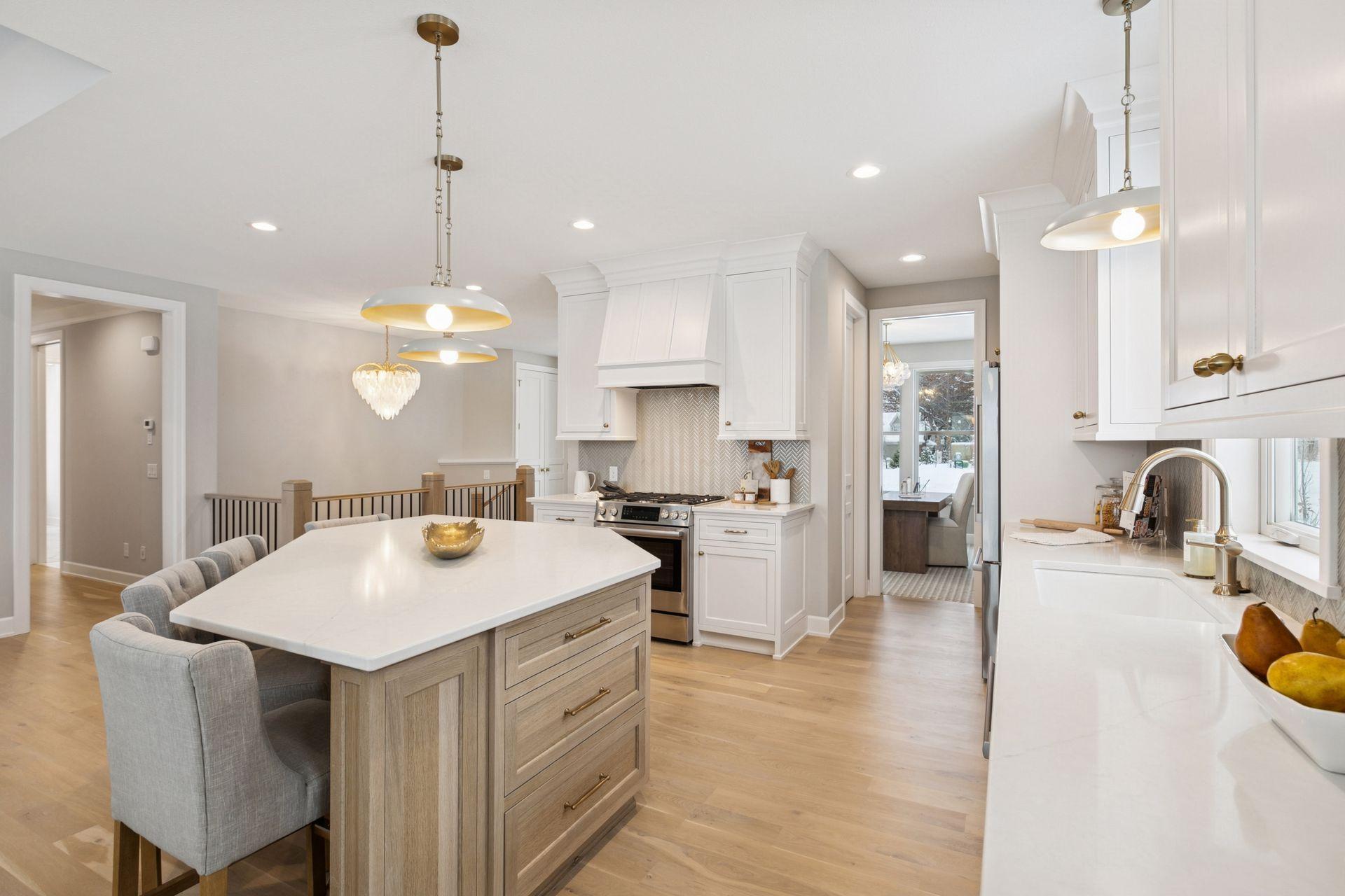 599 Harbor Court