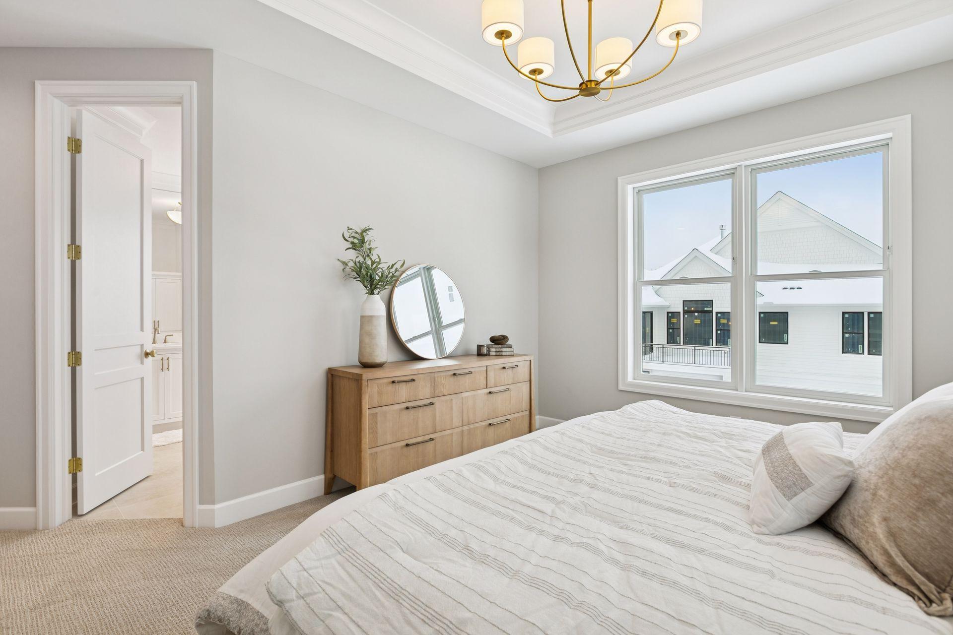 Shoreview, Minnesota, 55126, United States, 3 Bedrooms Bedrooms, ,3 BathroomsBathrooms,Residential,Active,2028241