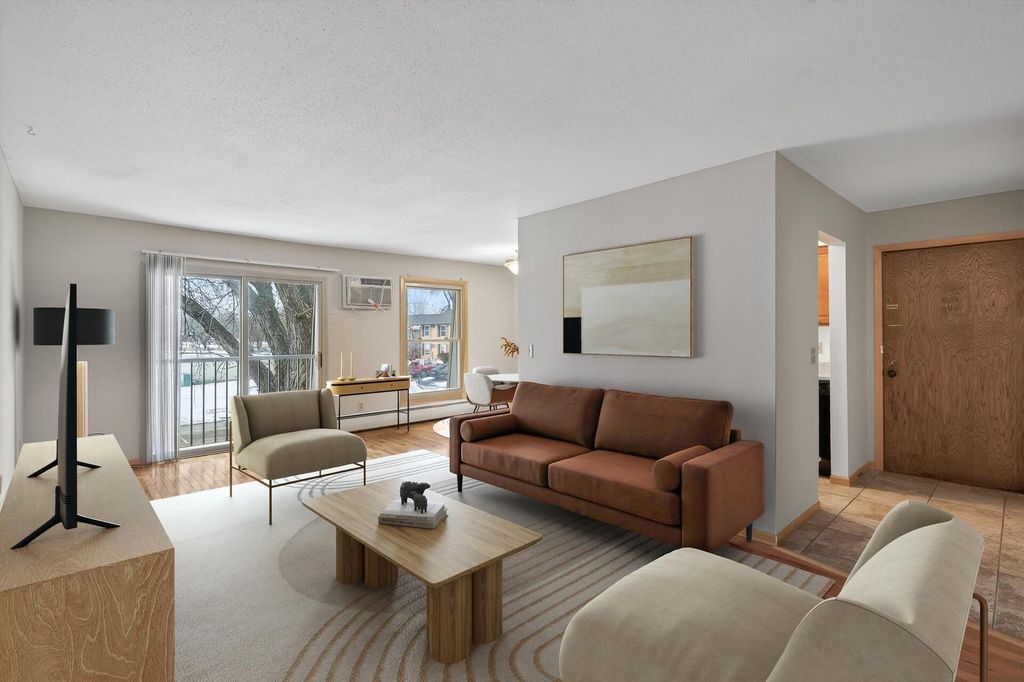 Photo of 920 9th Avenue S #5, Hopkins, MN 55343 (MLS # 7002643)