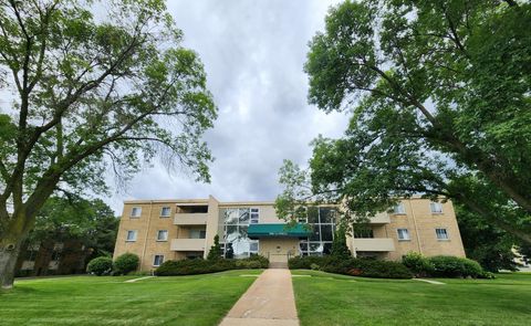 7000 Sandell Avenue 1-18 Edina MN 55435