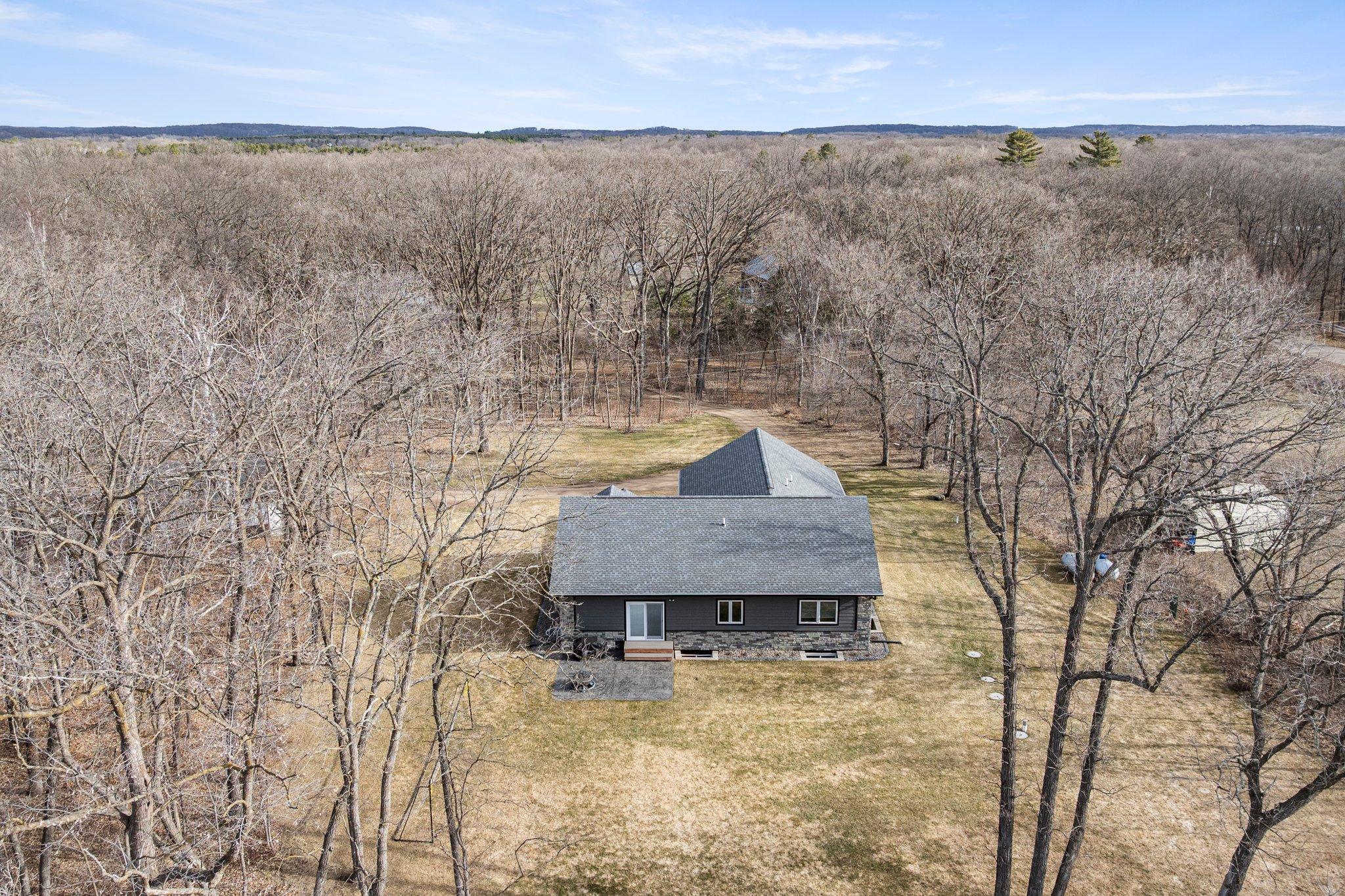 2523 River Glen Lane SW