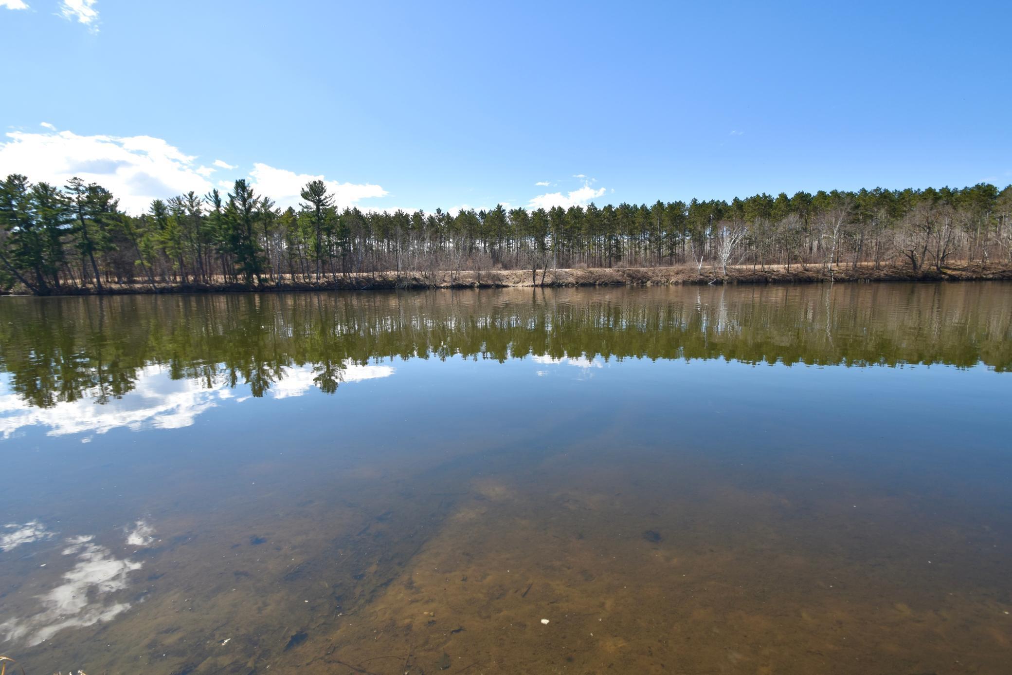 2523 River Glen Lane SW