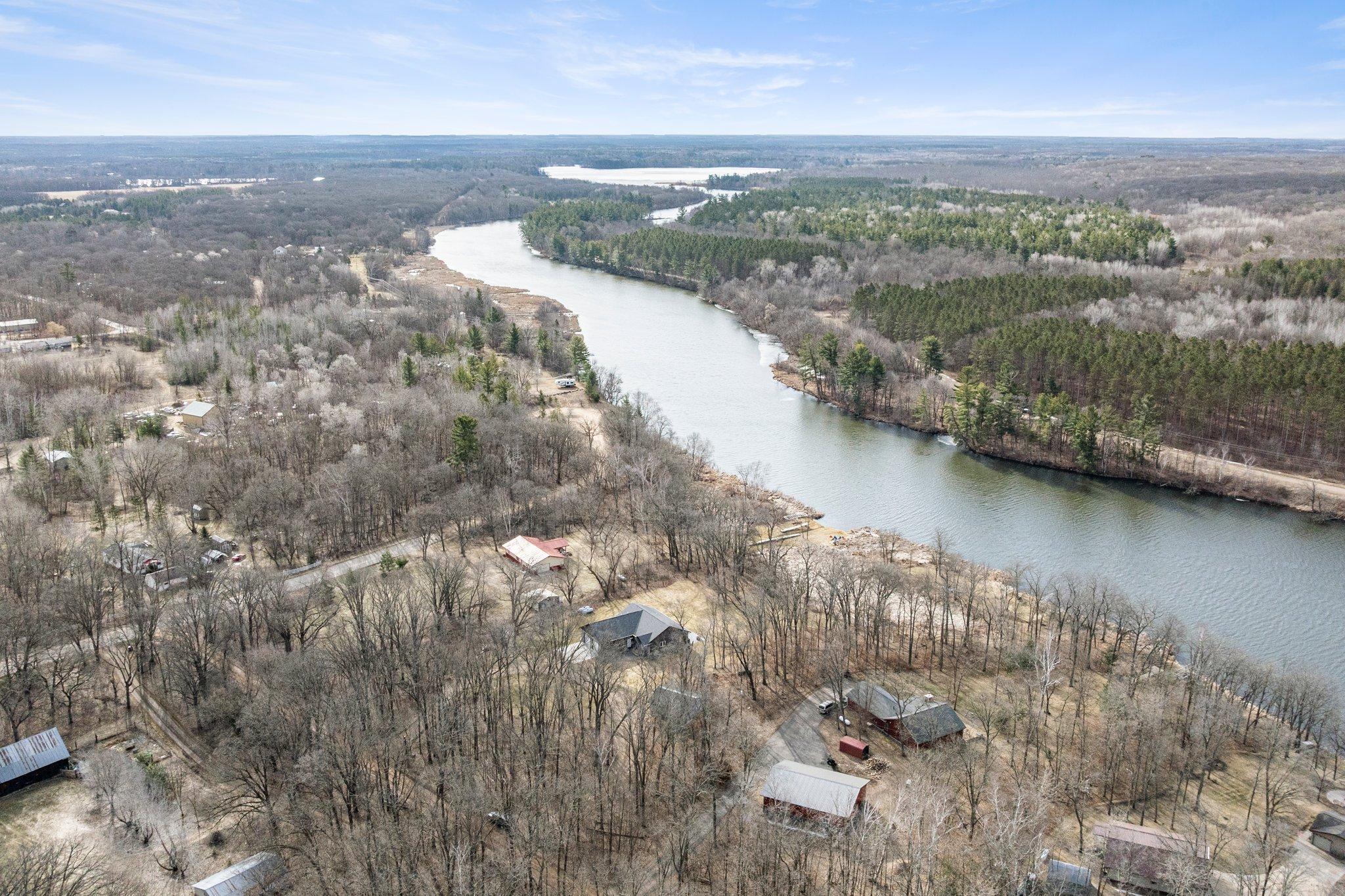 2523 River Glen Lane SW