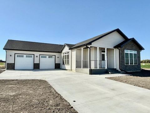 Photo of 1106 Sunflower Rd Rwf Rd, Redwood Falls, MN 56283 (MLS # 6800921)