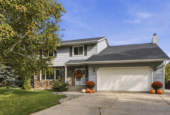 1426 23RD ST S, FARGO, ND 58103 - Image 0c6ae9283c8d5083a9abaeb8c7a7c4db/2391393957