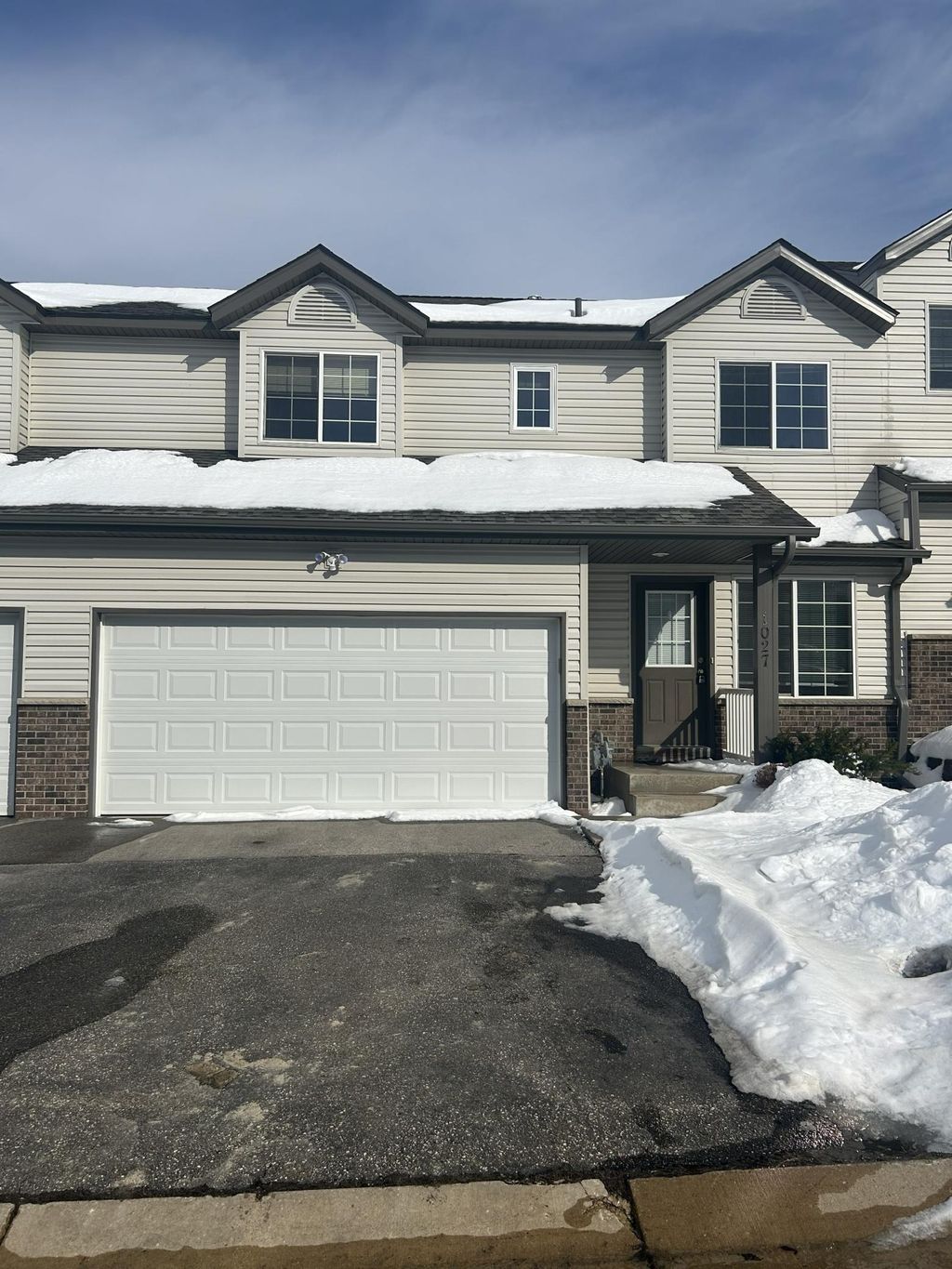 Photo of 1027 Petra Court SW Ct, Pine Island, MN 55963 (MLS # 7040292)